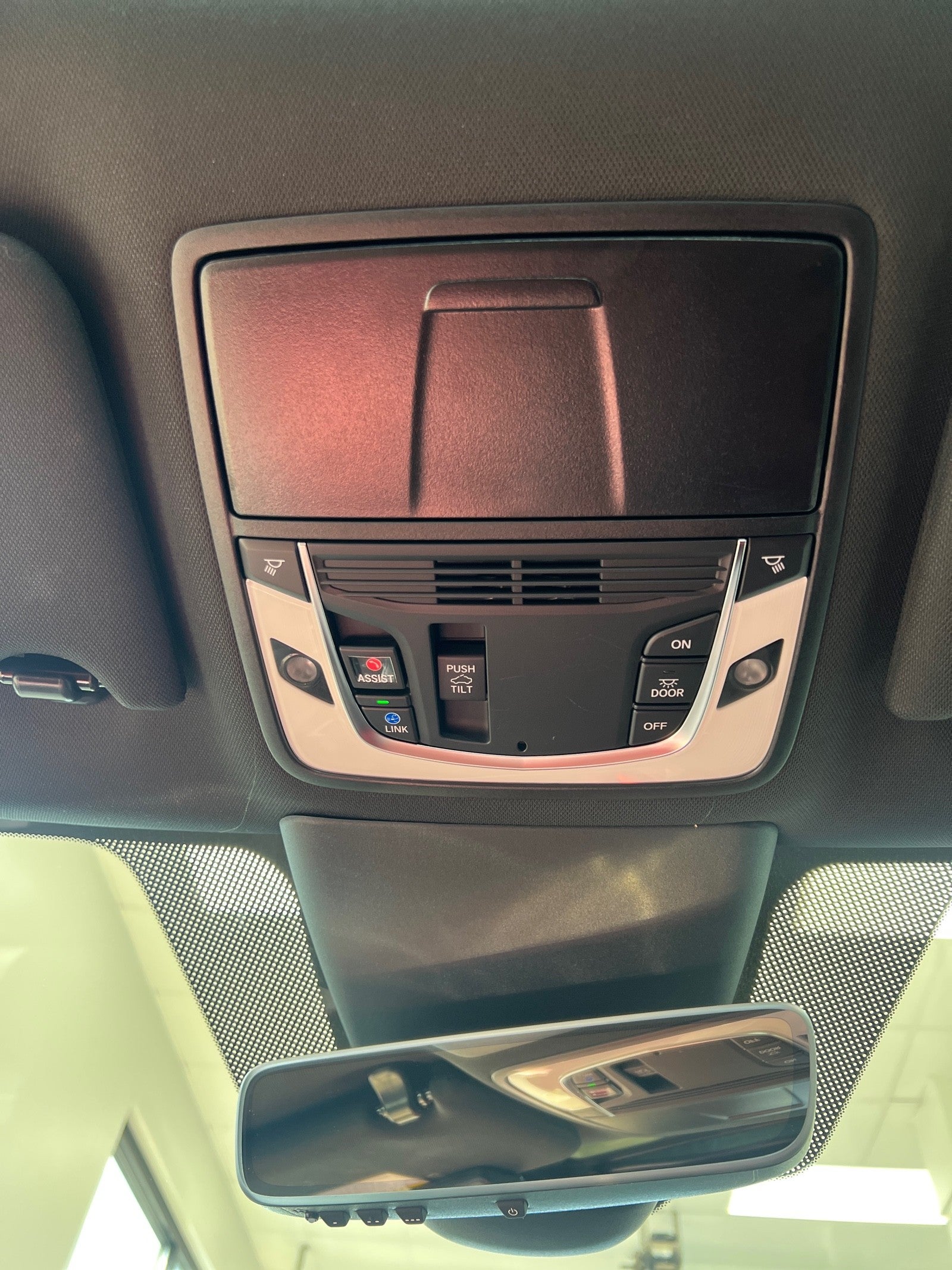 2025 Acura TLX w/A-Spec Package