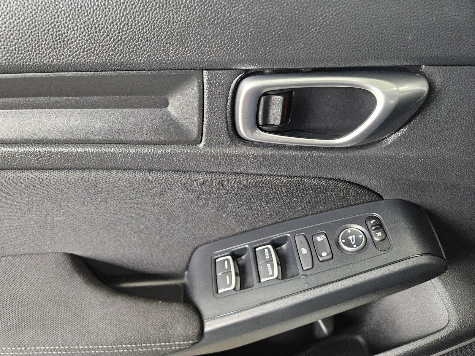 2023 Honda Civic Hatchback LX