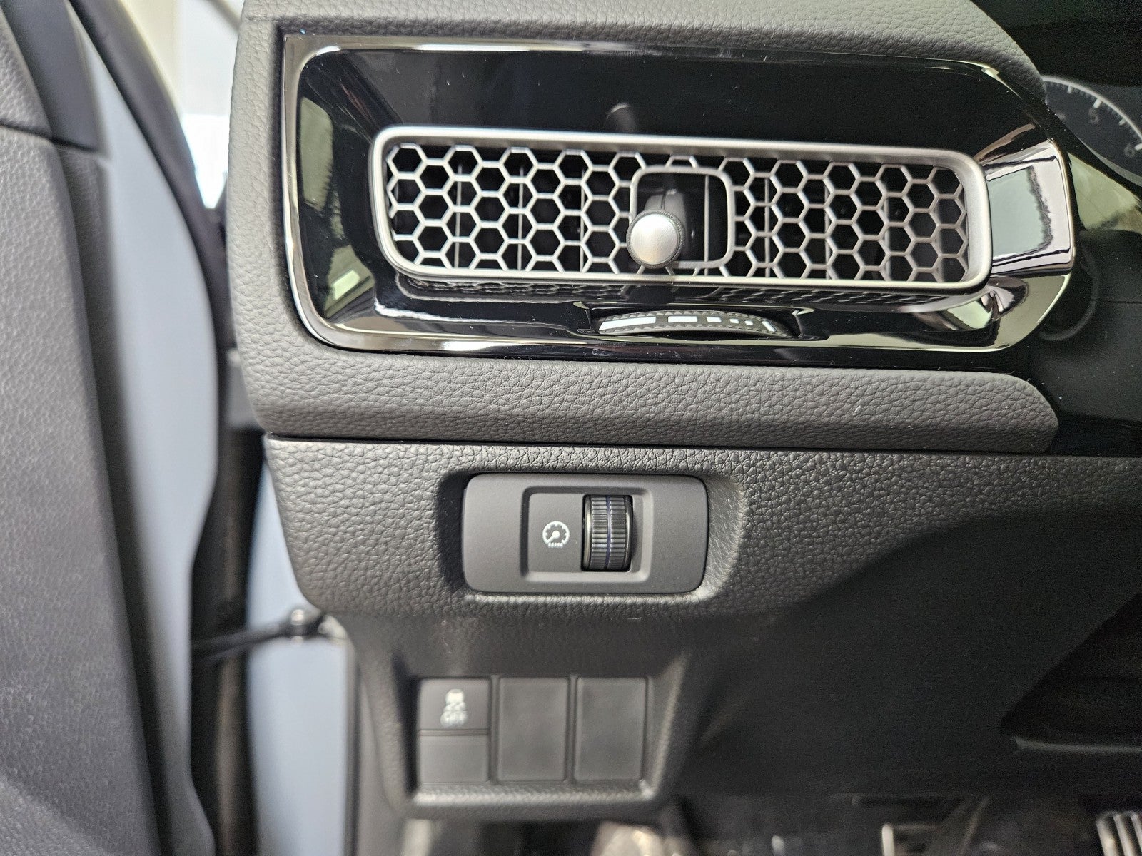 2026 Honda Civic Hatchback FWD Sport