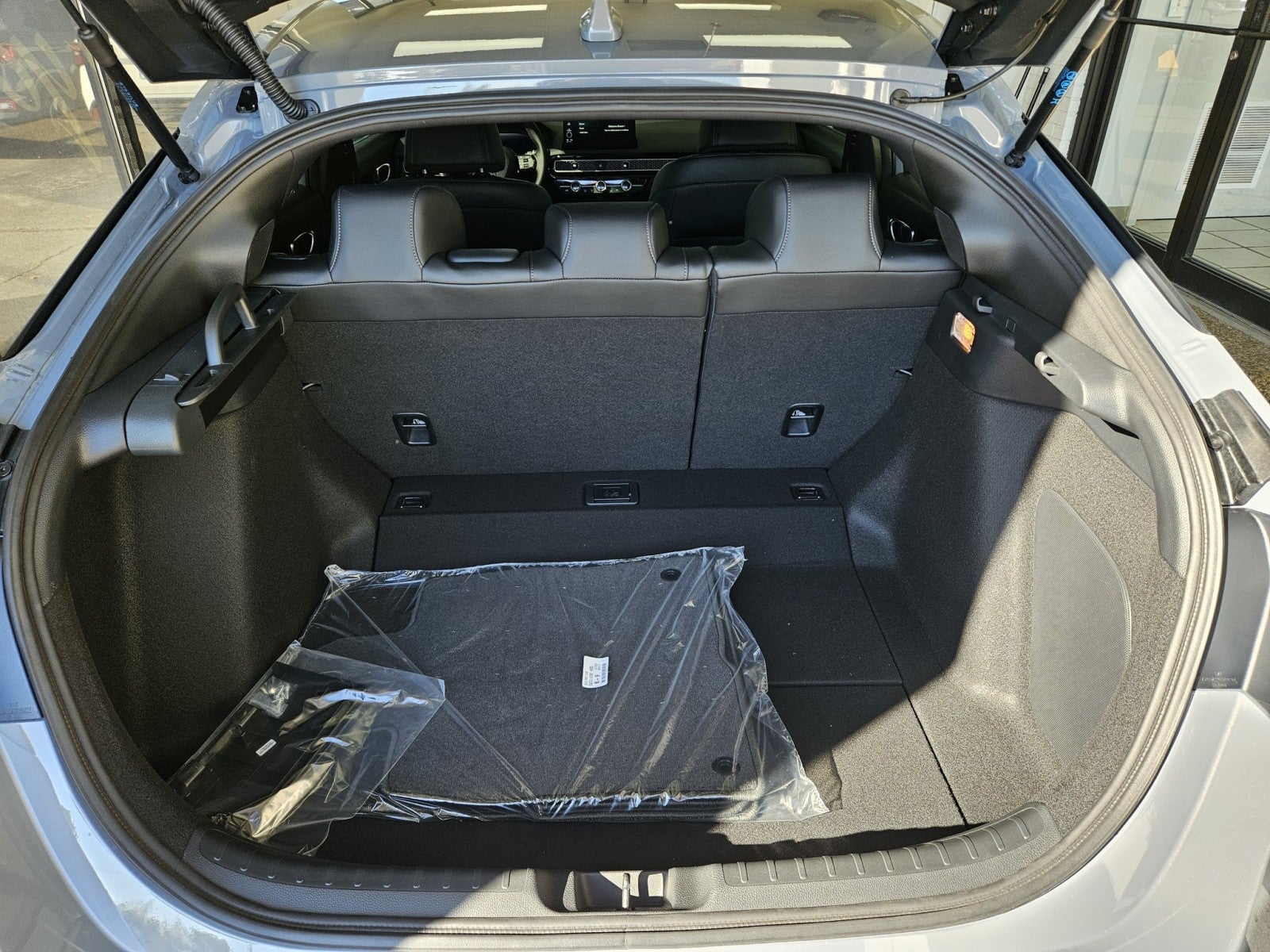 2027 Honda Civic Hatchback Sport Touring Hybrid