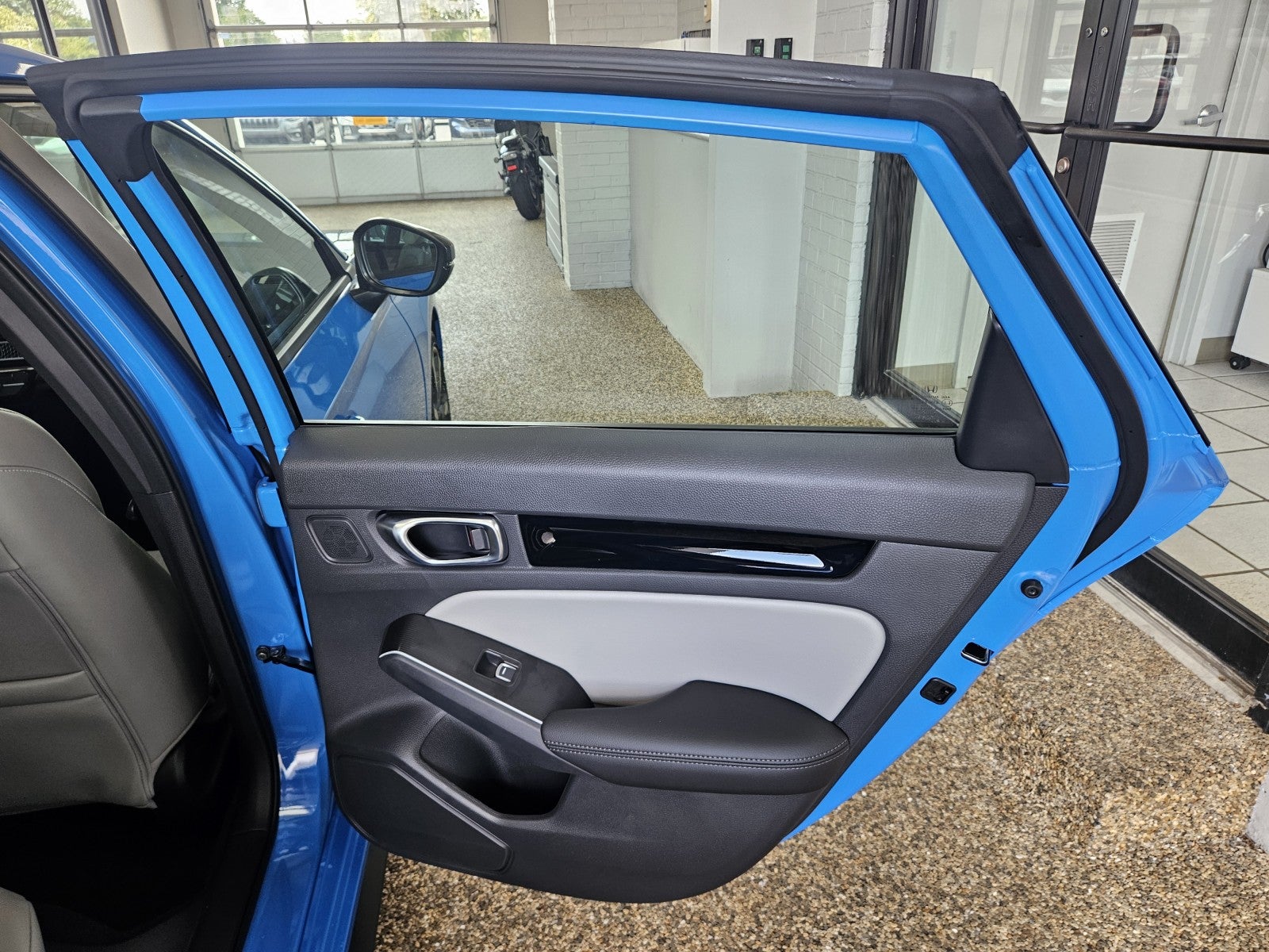 2026 Honda Civic Hatchback FWD Touring Hybrid