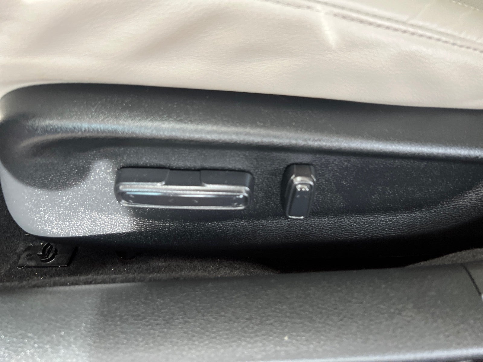 2021 Honda Insight Touring