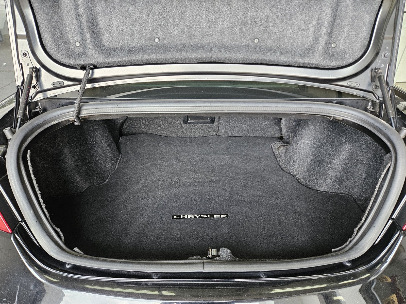 2013 Chrysler 200 Limited