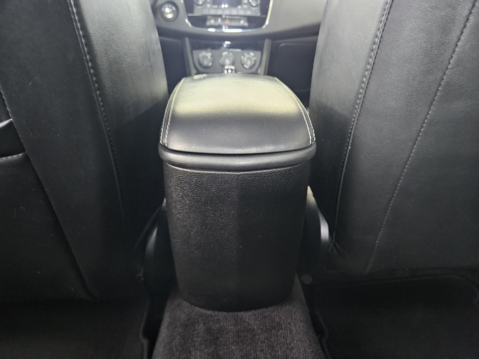 2013 Chrysler 200 Limited
