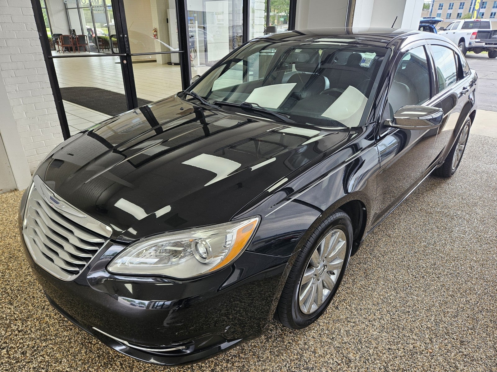 2013 Chrysler 200 Limited