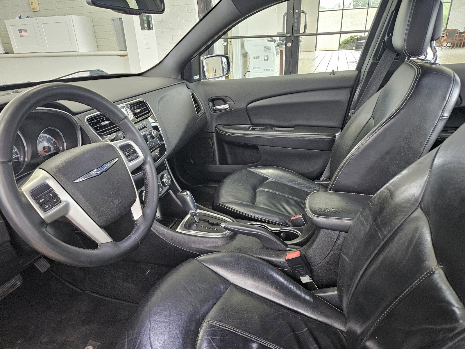 2013 Chrysler 200 Limited
