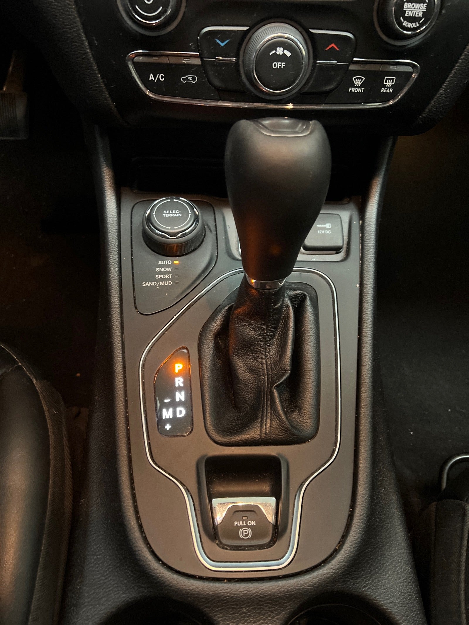 2020 Jeep Cherokee Altitude