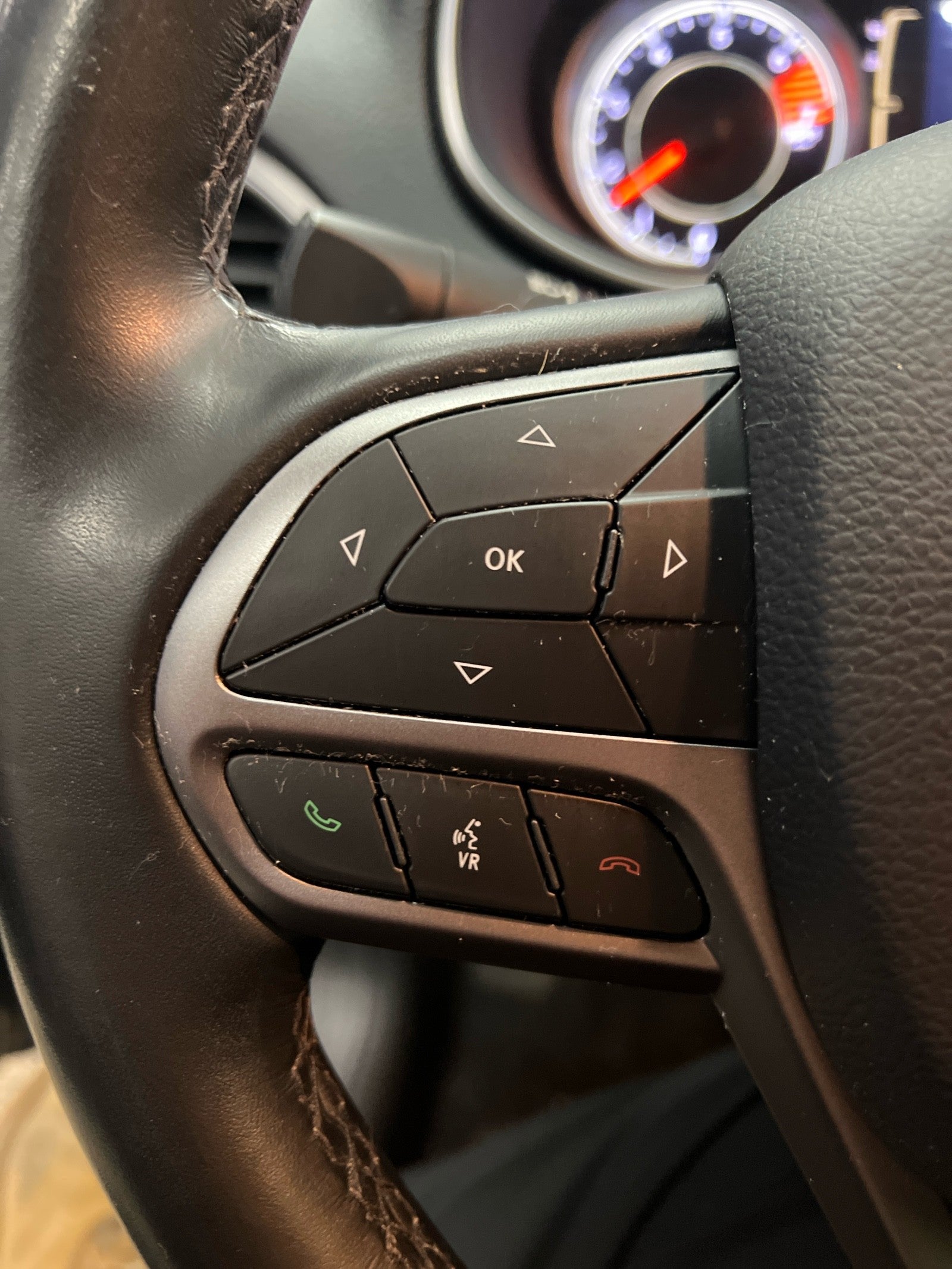 2020 Jeep Cherokee Altitude