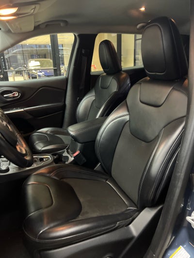 2020 Jeep Cherokee Altitude