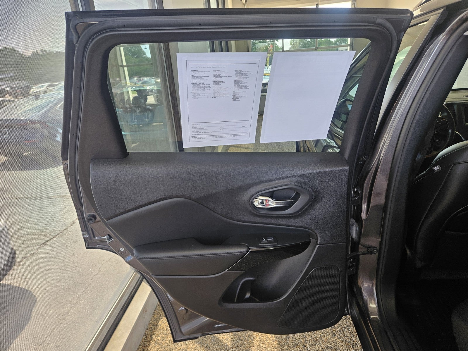 2021 Jeep Cherokee Altitude