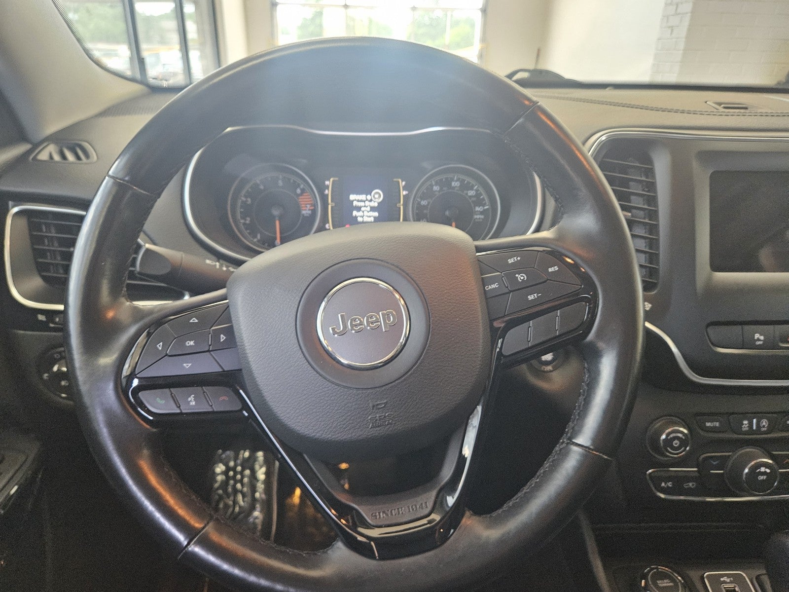 2021 Jeep Cherokee Altitude