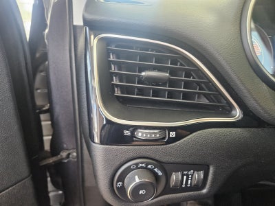 2021 Jeep Cherokee Altitude
