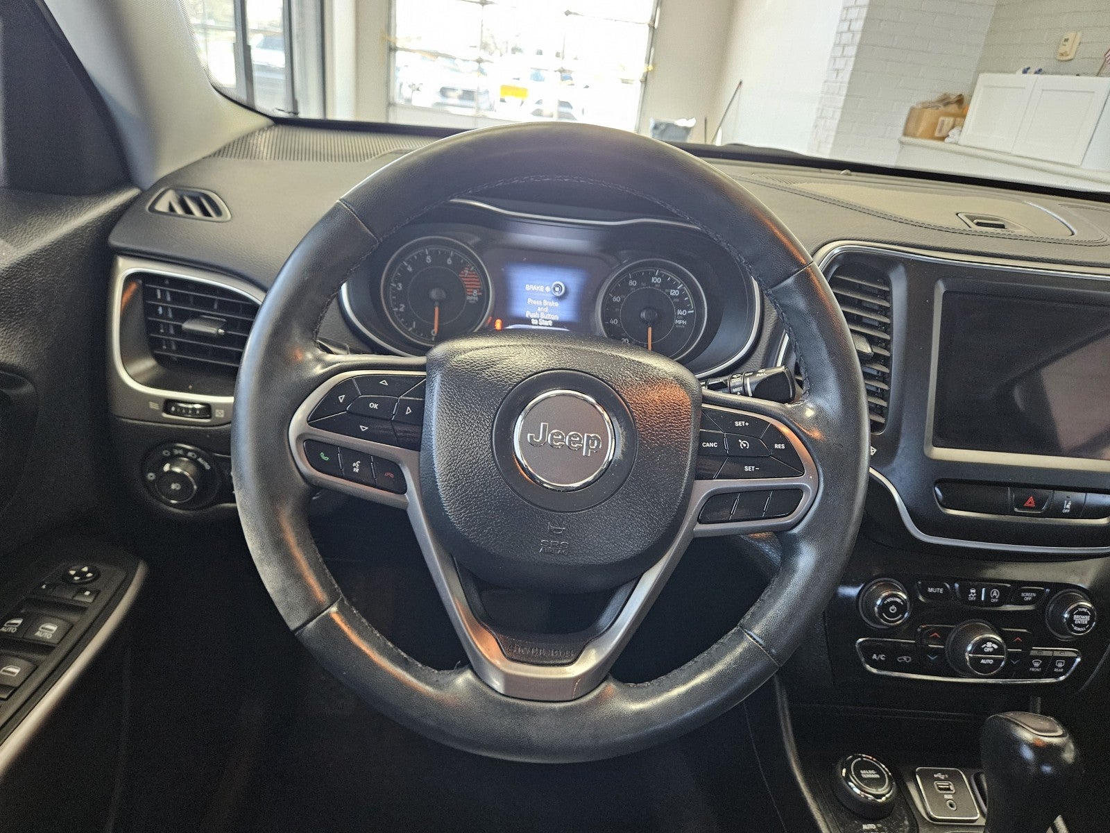 2022 Jeep Cherokee Latitude Lux