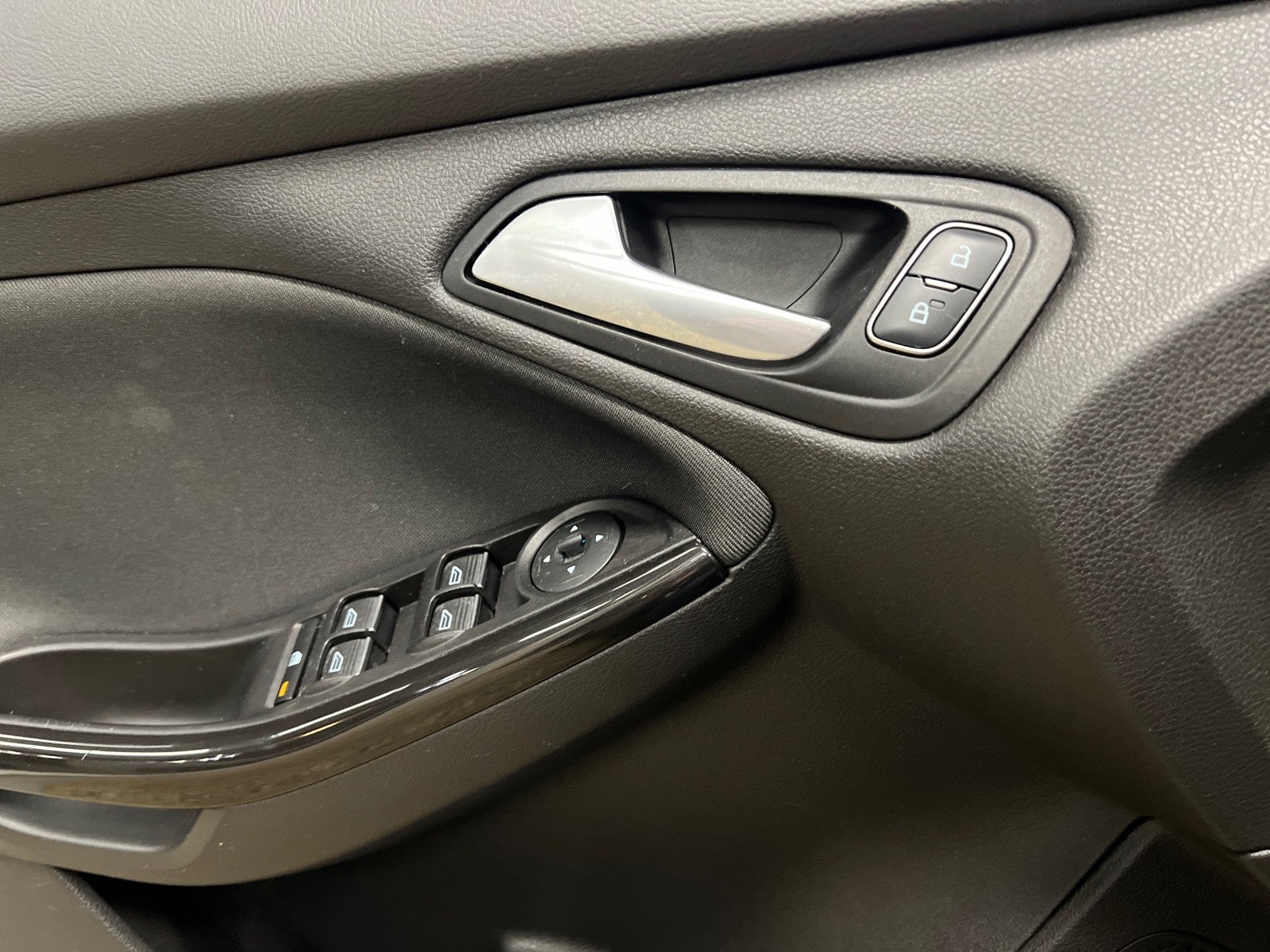 2018 Ford Focus Titanium