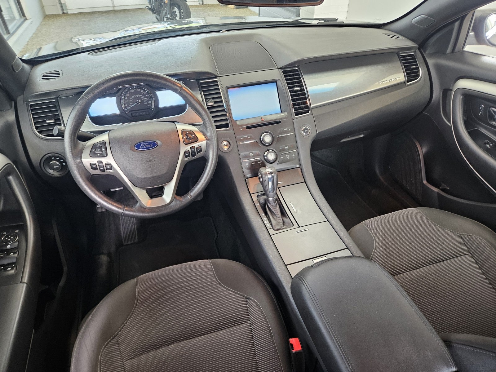 2014 Ford Taurus SEL