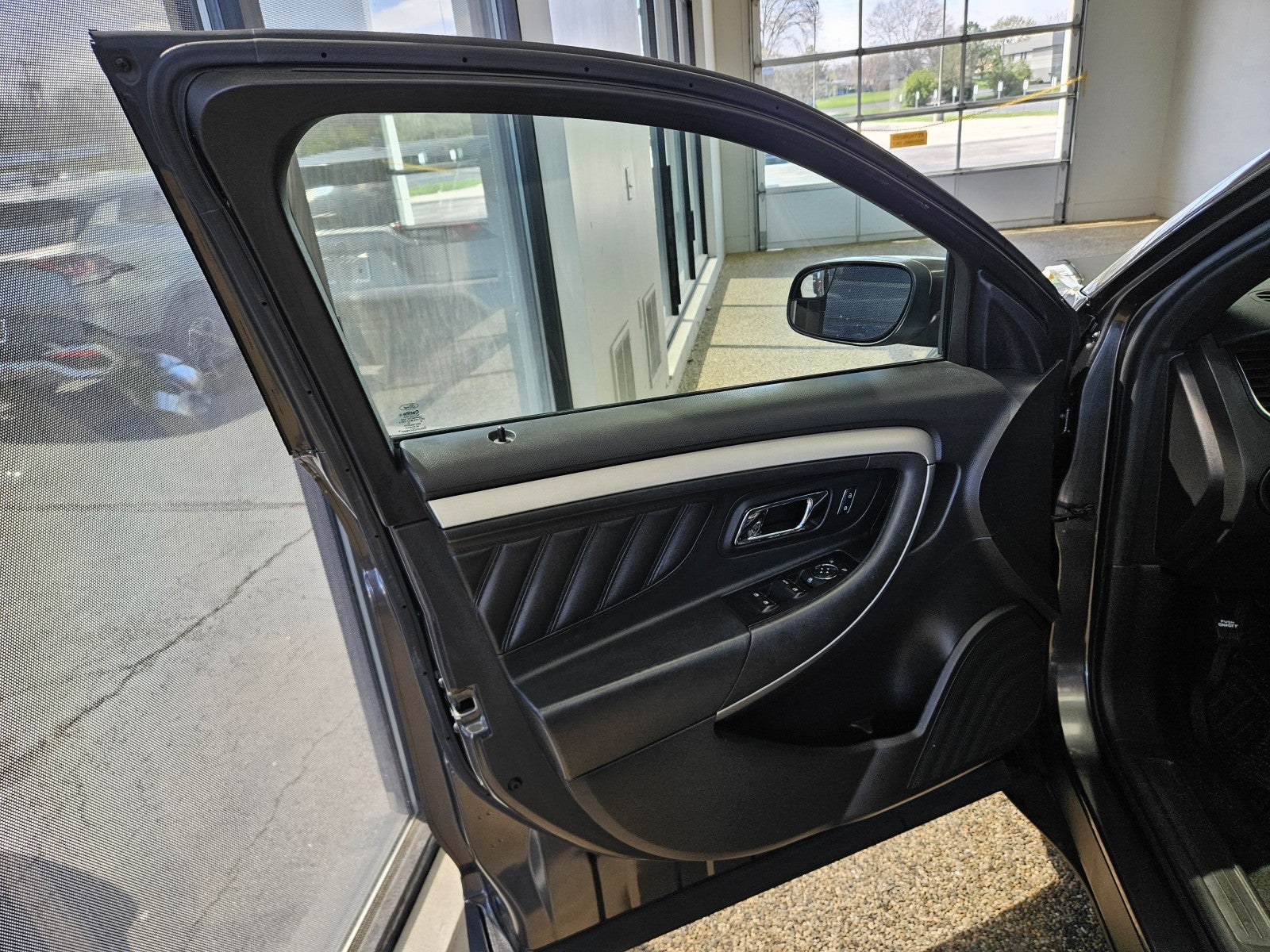 2018 Ford Taurus SEL