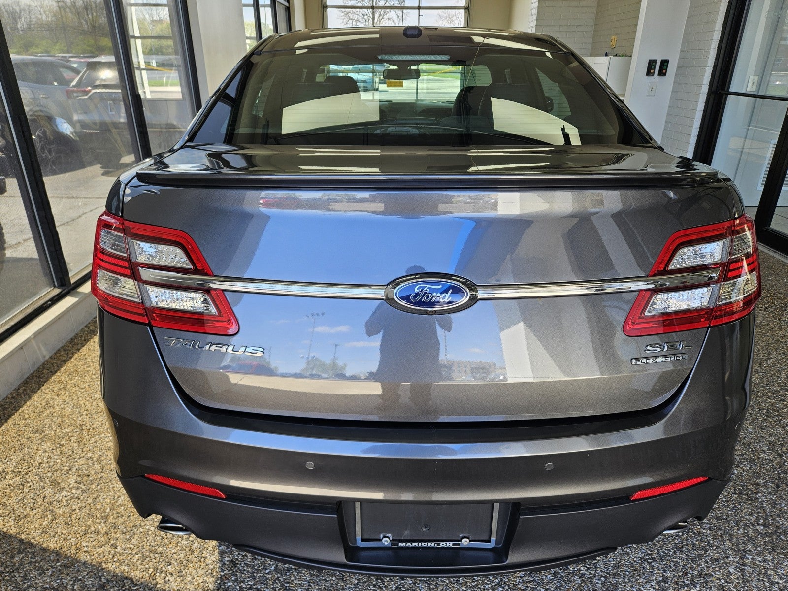 2018 Ford Taurus SEL