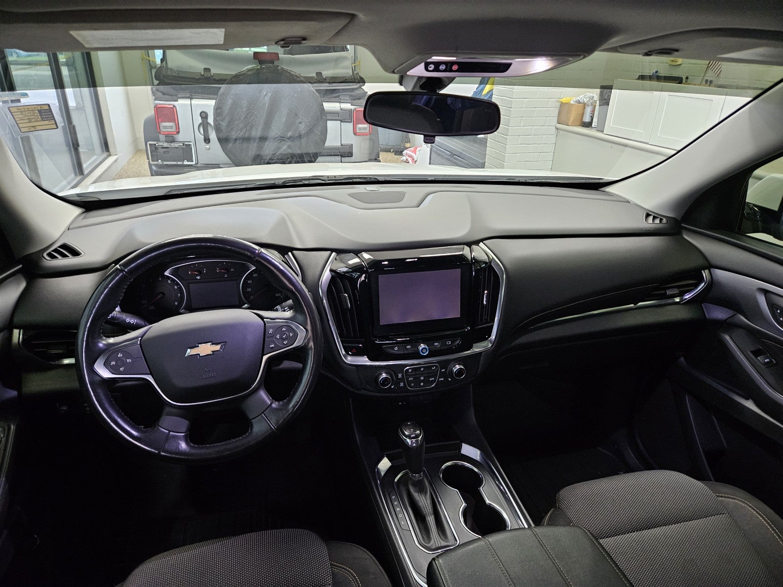 2018 Chevrolet Traverse LT Cloth