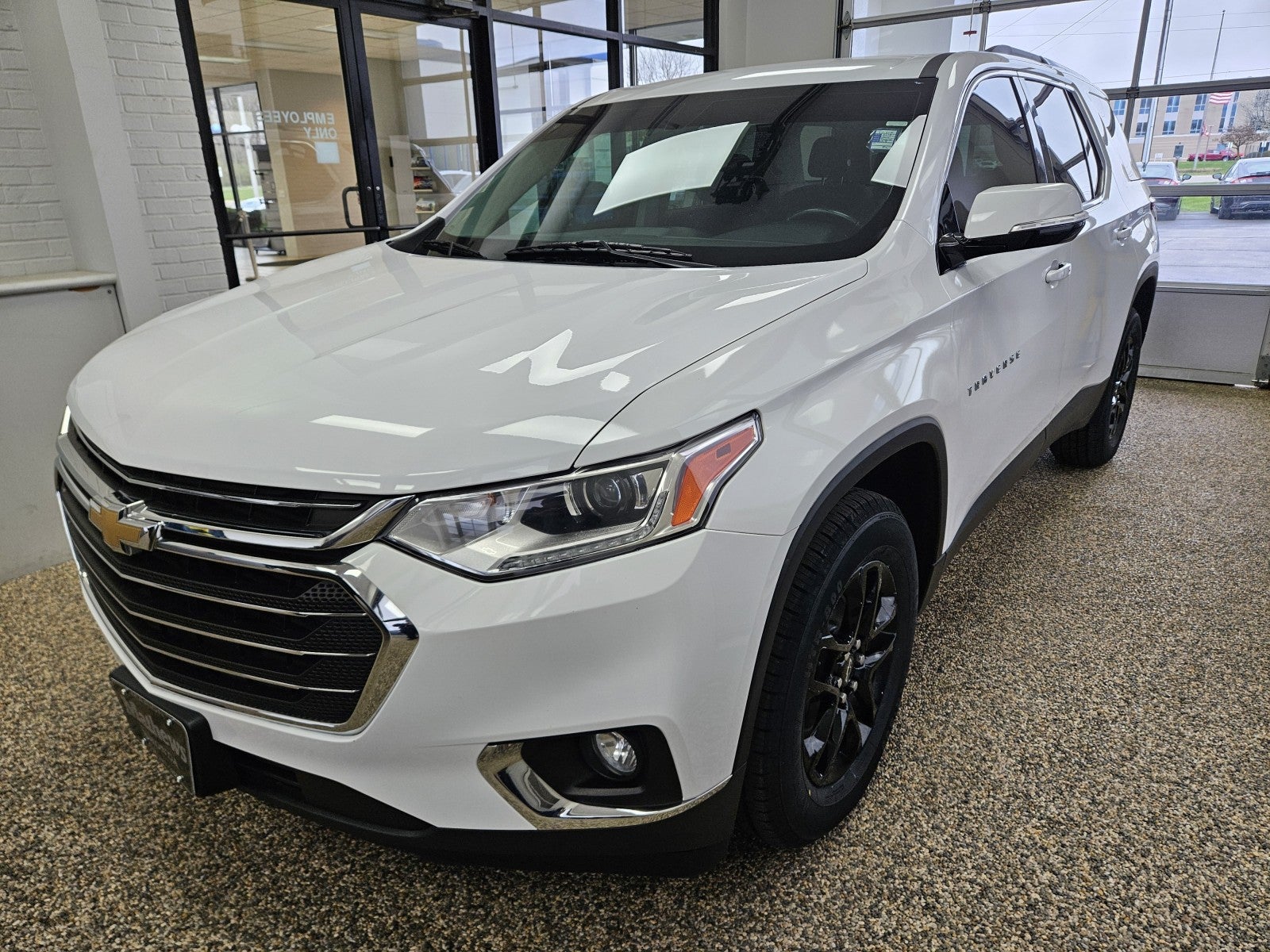 2018 Chevrolet Traverse LT Cloth