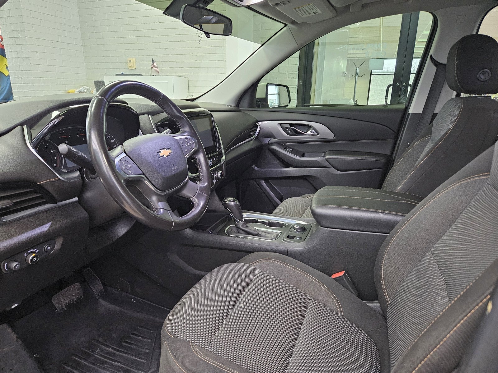 2018 Chevrolet Traverse LT Cloth