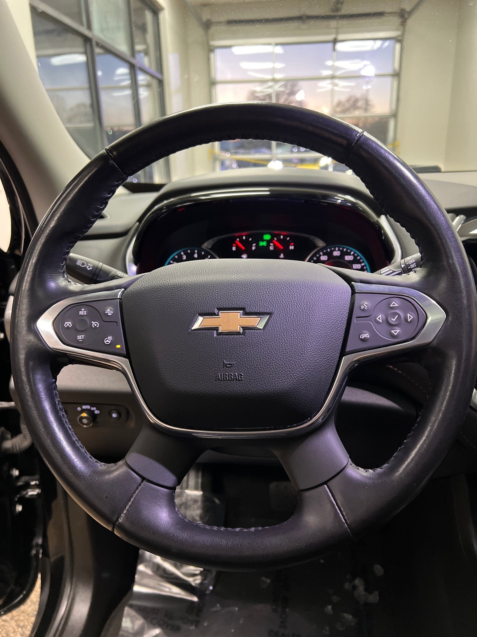 2020 Chevrolet Traverse LT Leather