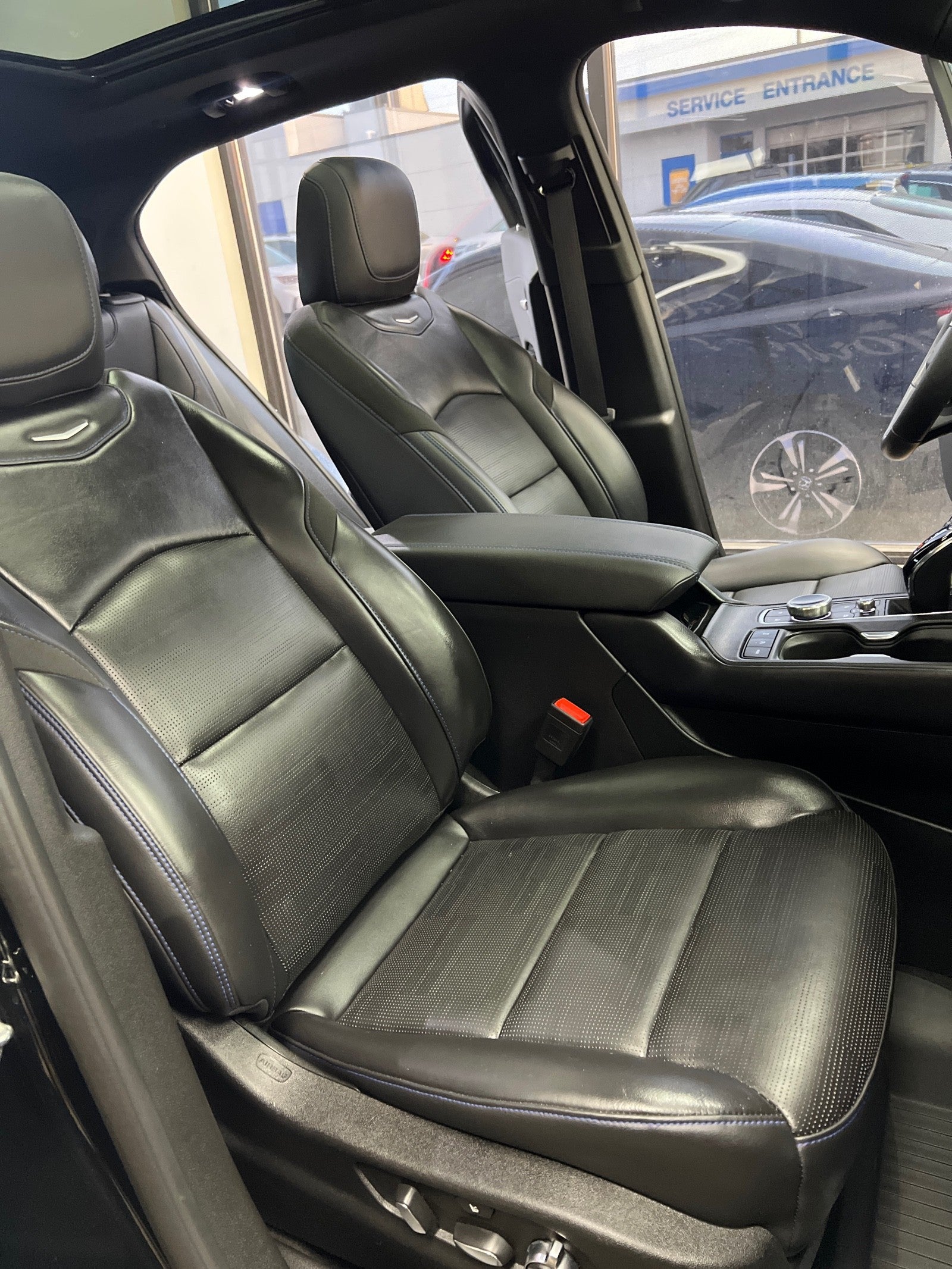 2024 Cadillac XT4 AWD Sport