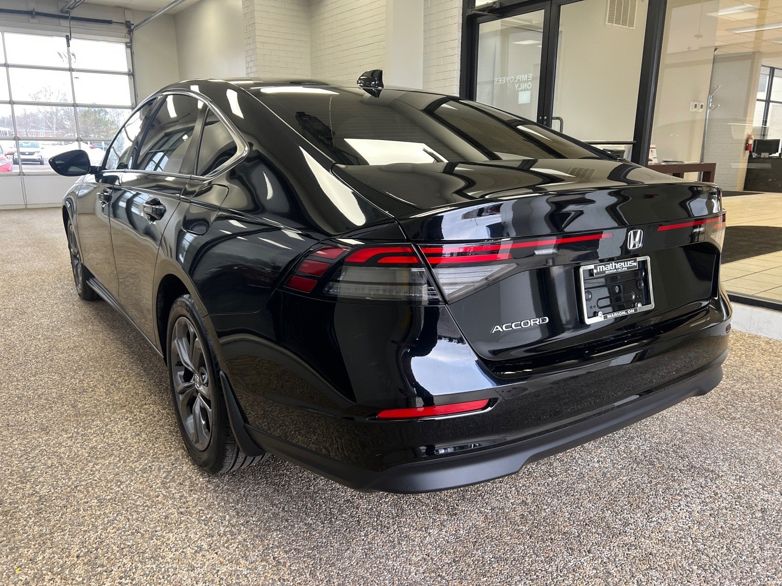 2023 Honda Accord Sedan EX