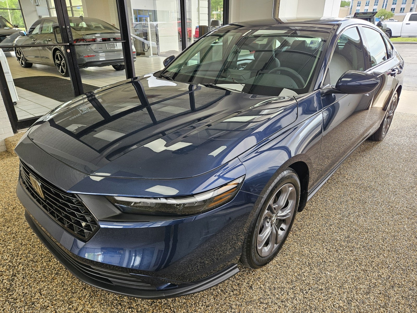 2024 Honda Accord Sedan EX