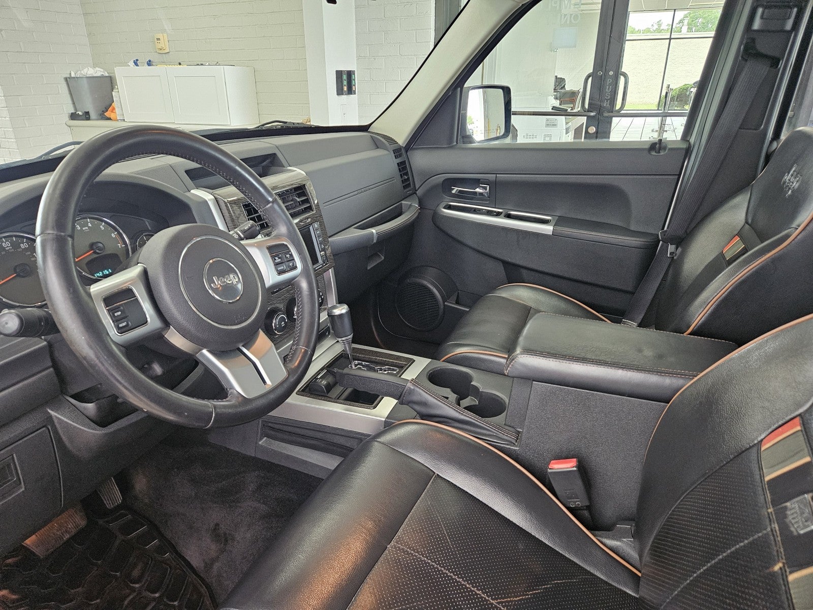 2011 Jeep Liberty Sport