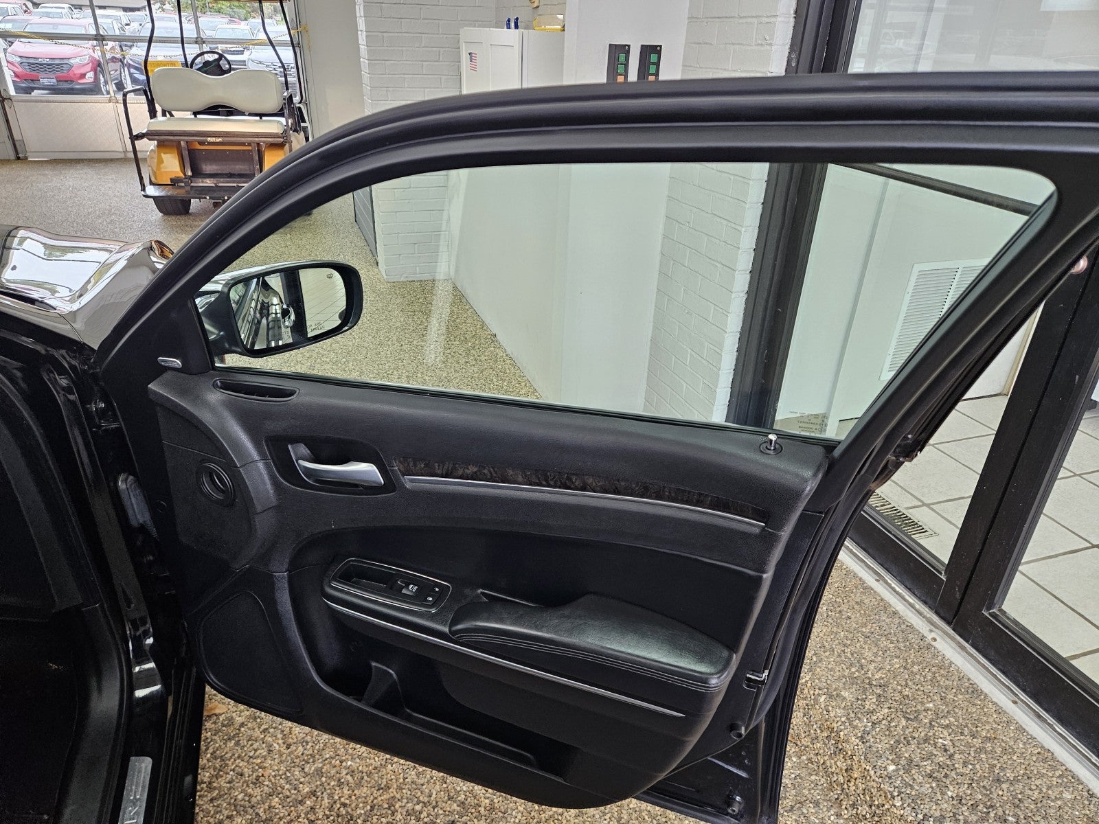 2016 Chrysler 300 300C