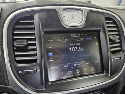 2016 Chrysler 300 300C