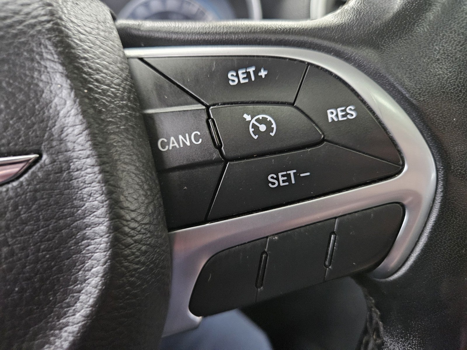 2016 Chrysler 300 300C