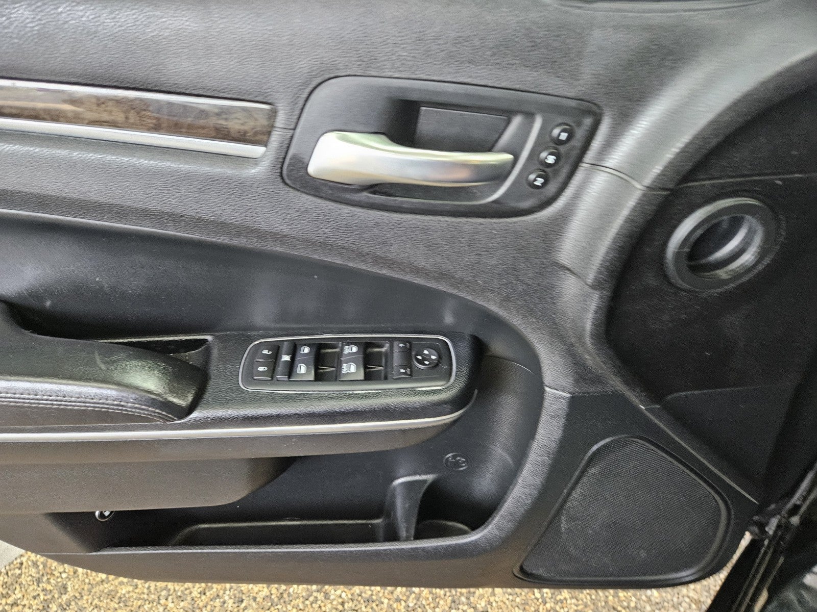2016 Chrysler 300 300C