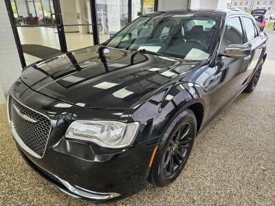 2016 Chrysler 300 300C