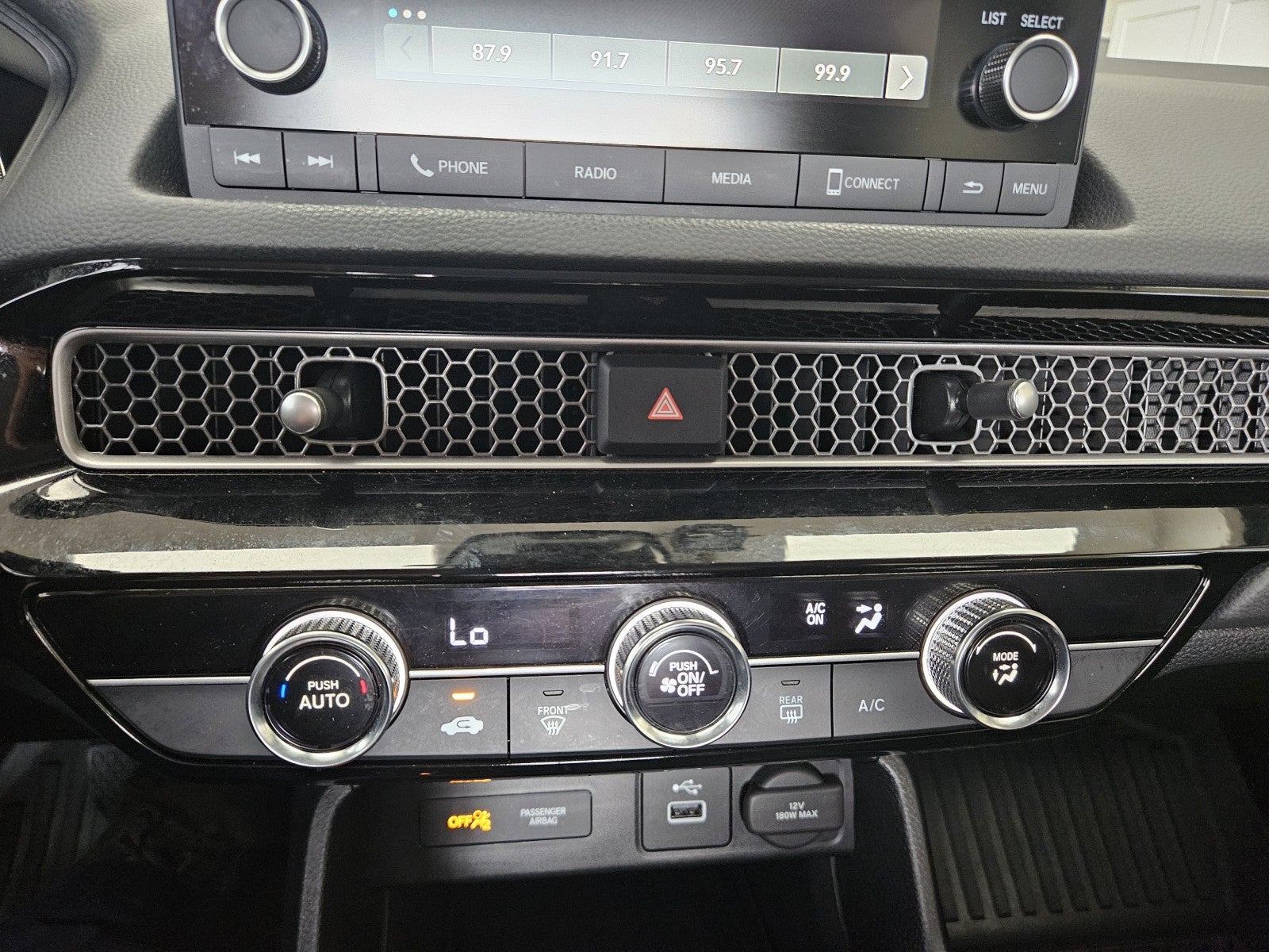 2024 Honda Civic Sedan LX