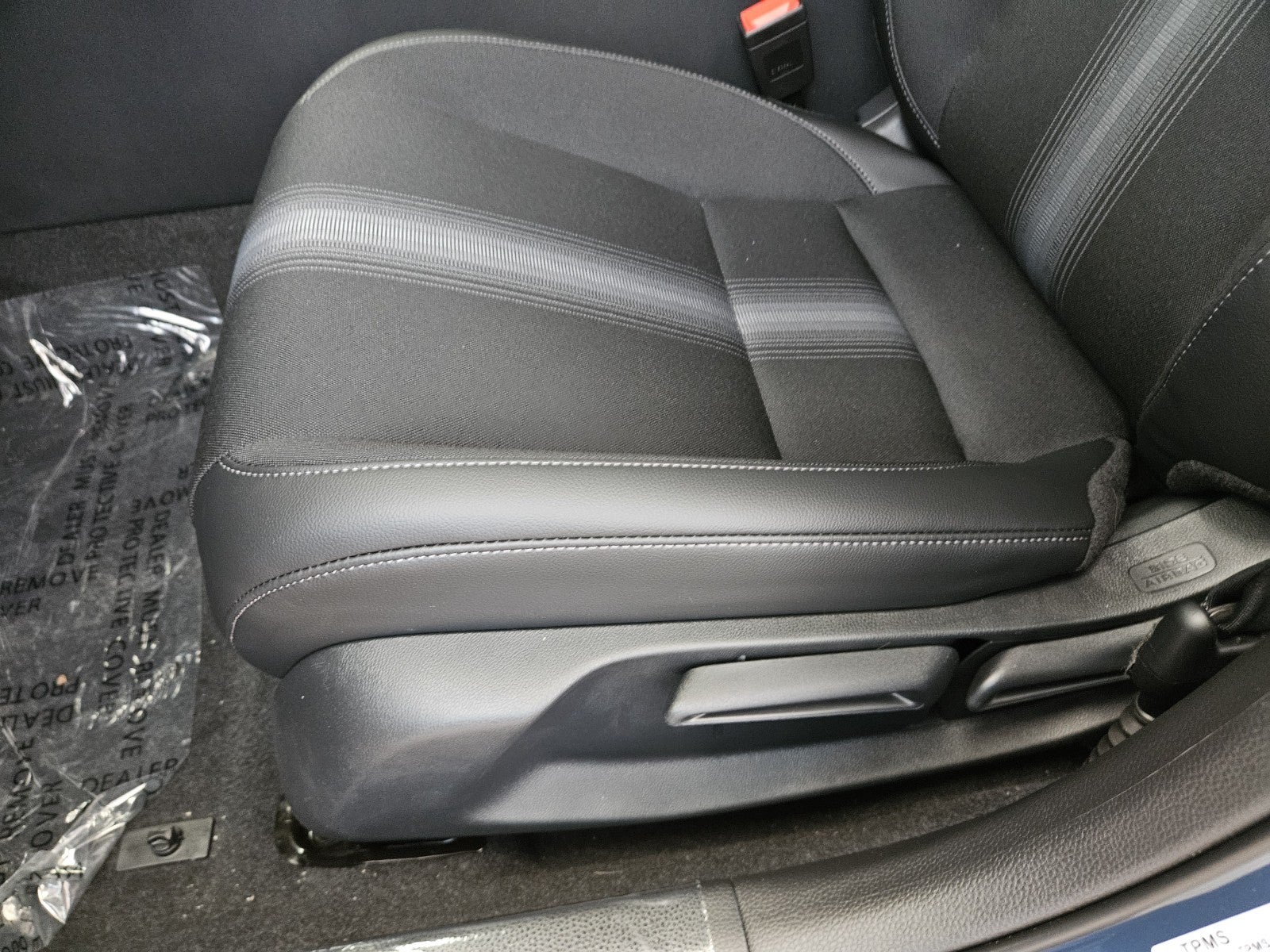 2026 Honda Civic Sedan 2WD SPORT
