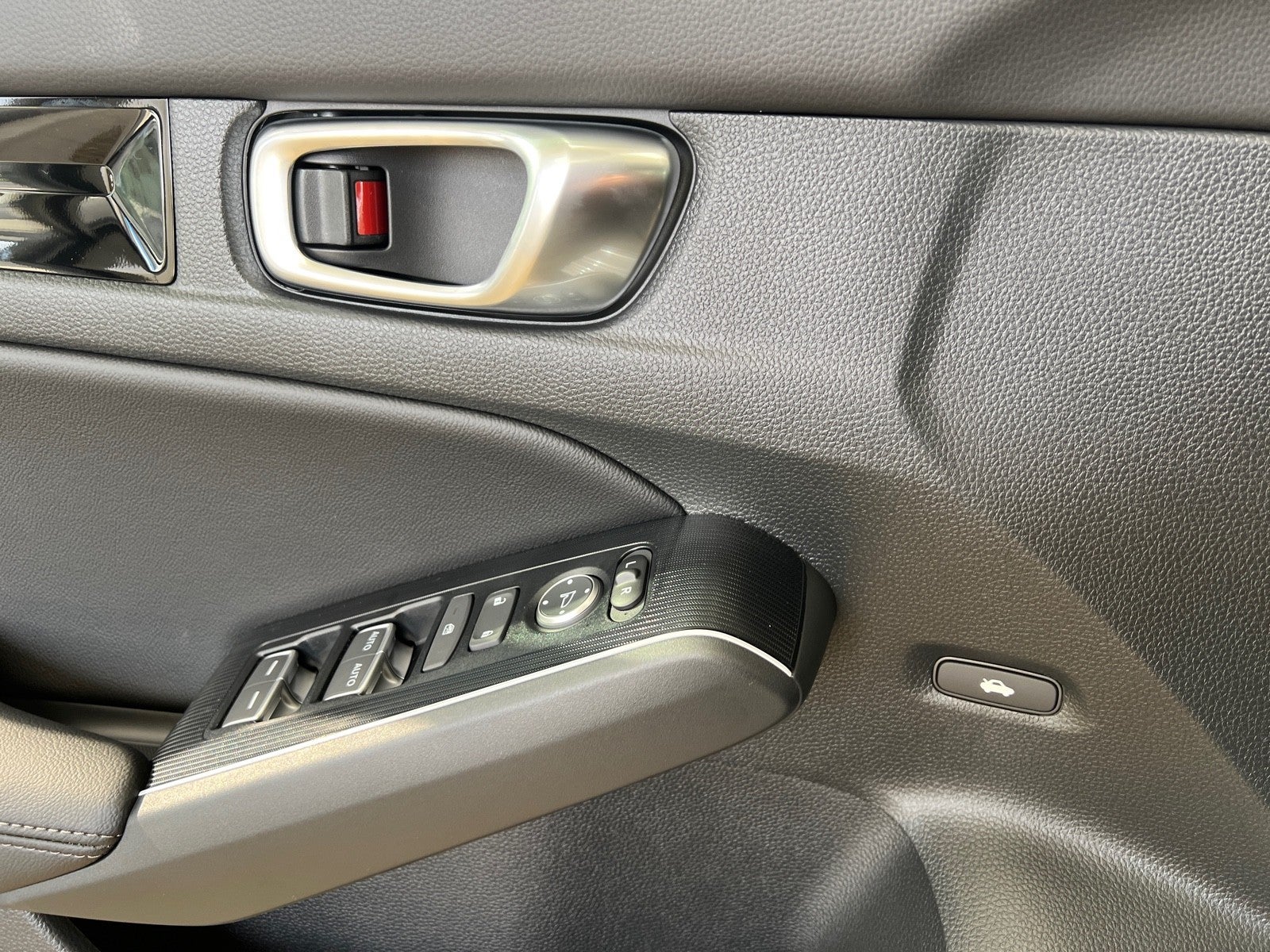 2026 Honda Civic Sedan 2WD Sport Touring Hybrid