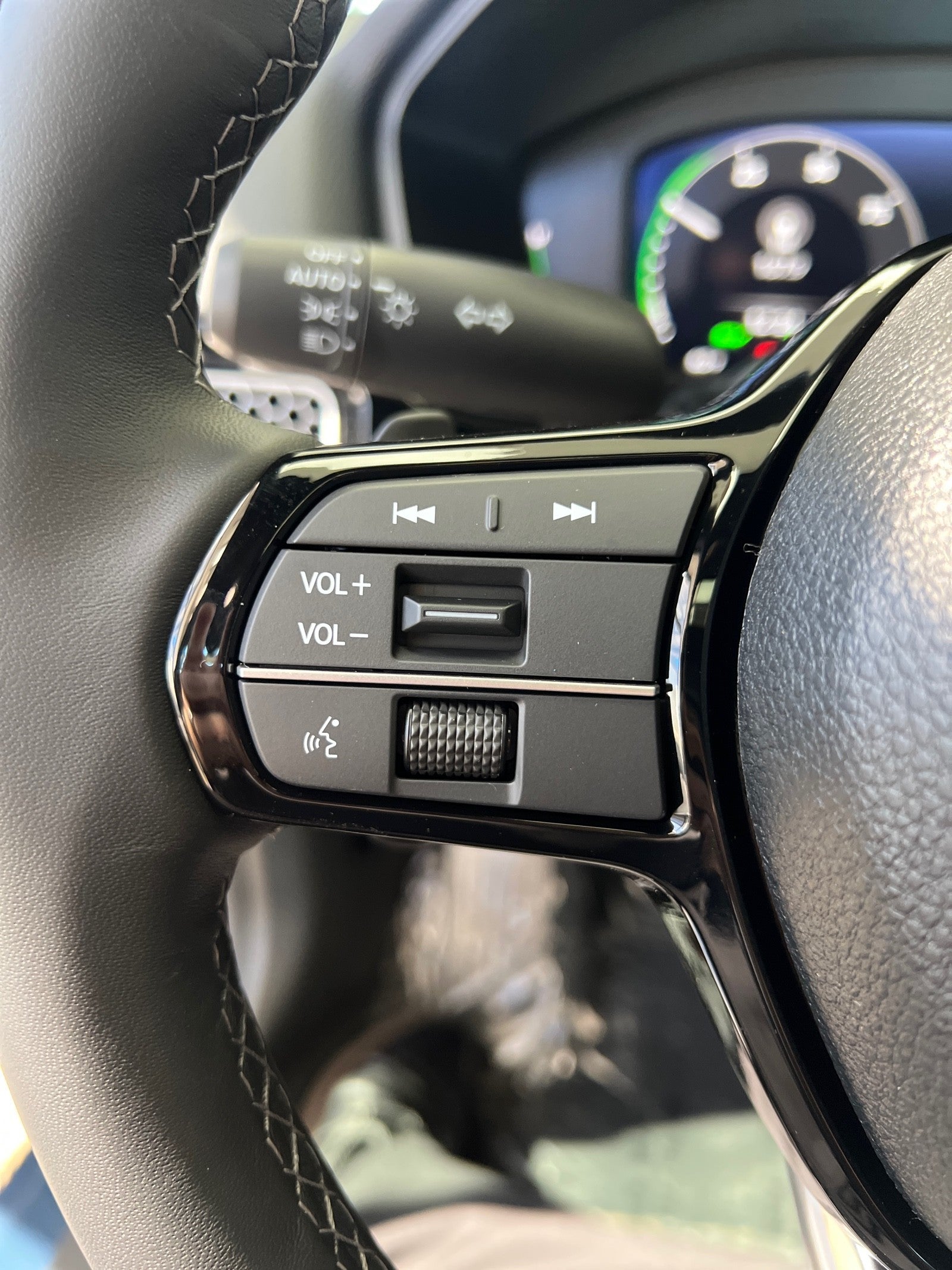 2026 Honda Civic Sedan 2WD Sport Touring Hybrid