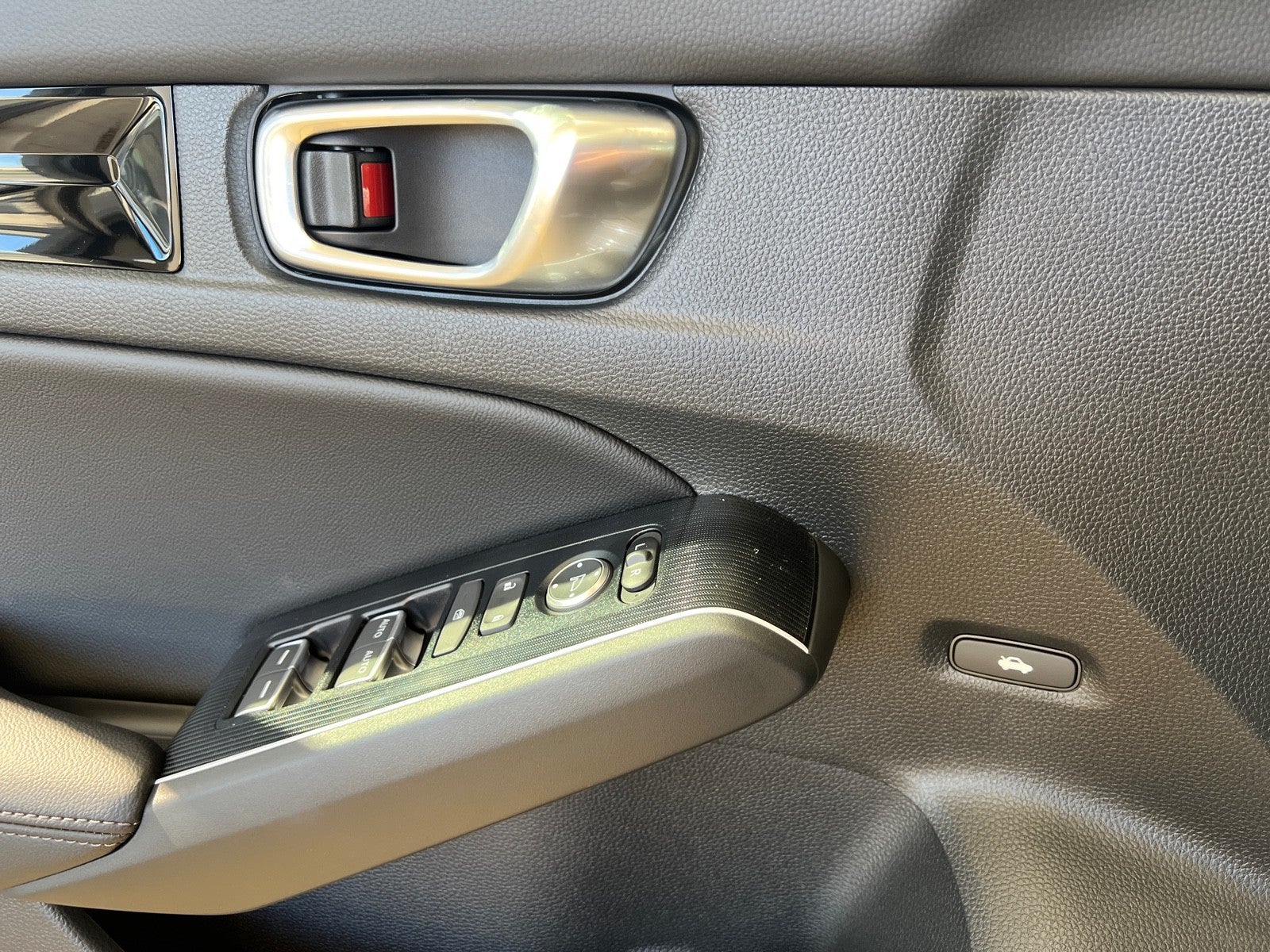 2026 Honda Civic Sedan 2WD Sport Touring Hybrid