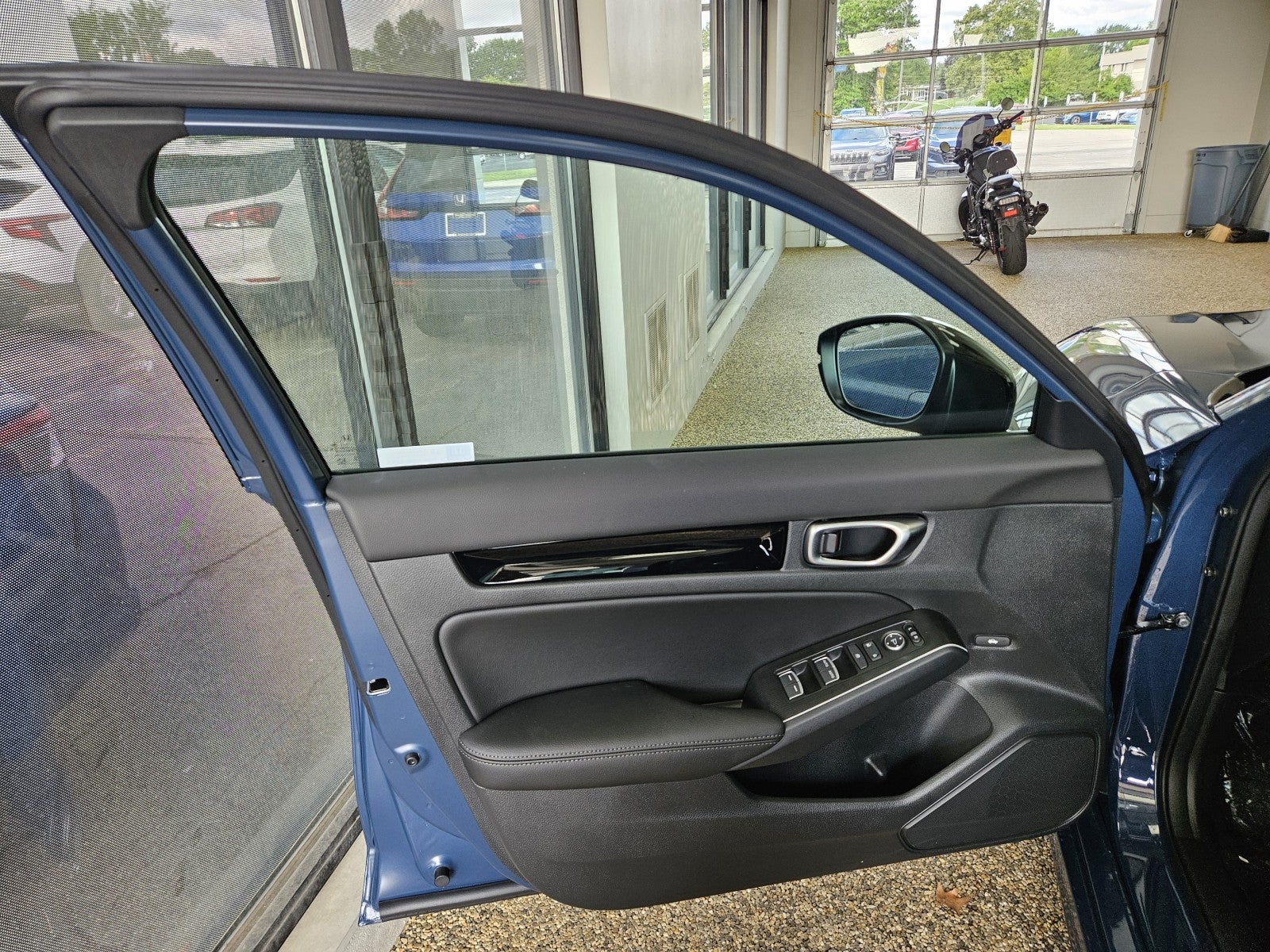 2026 Honda Civic Sedan 2WD Sport Touring Hybrid