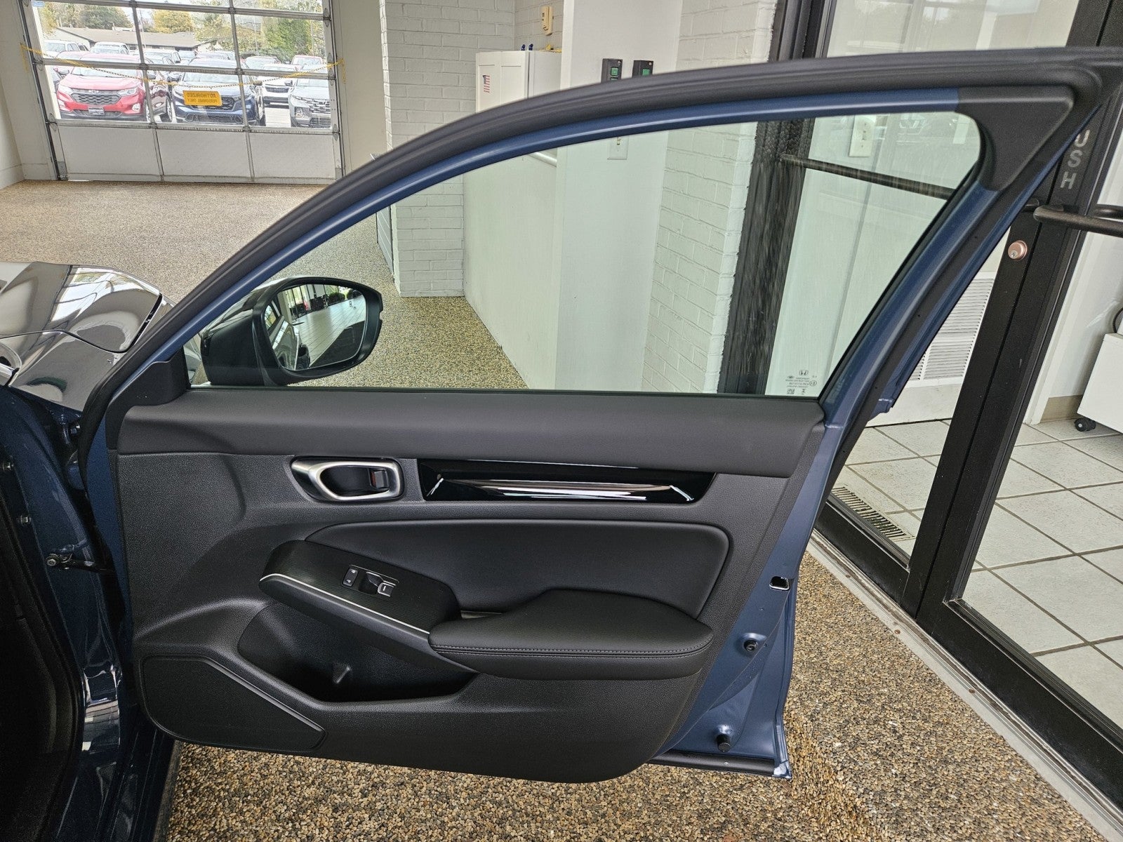 2026 Honda Civic Sedan 2WD Sport Touring Hybrid