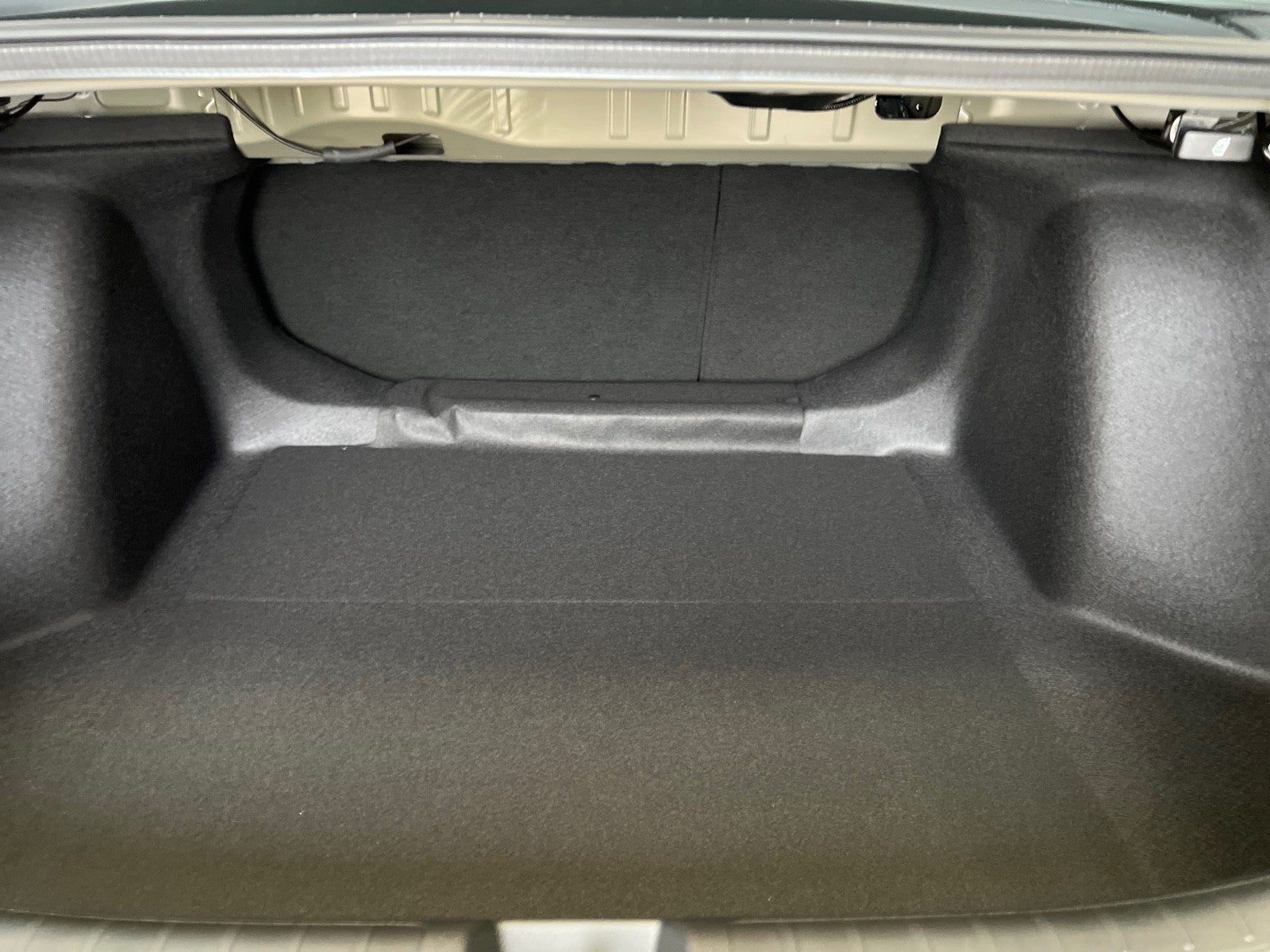 2026 Honda Civic Sedan 2WD Sport Touring Hybrid