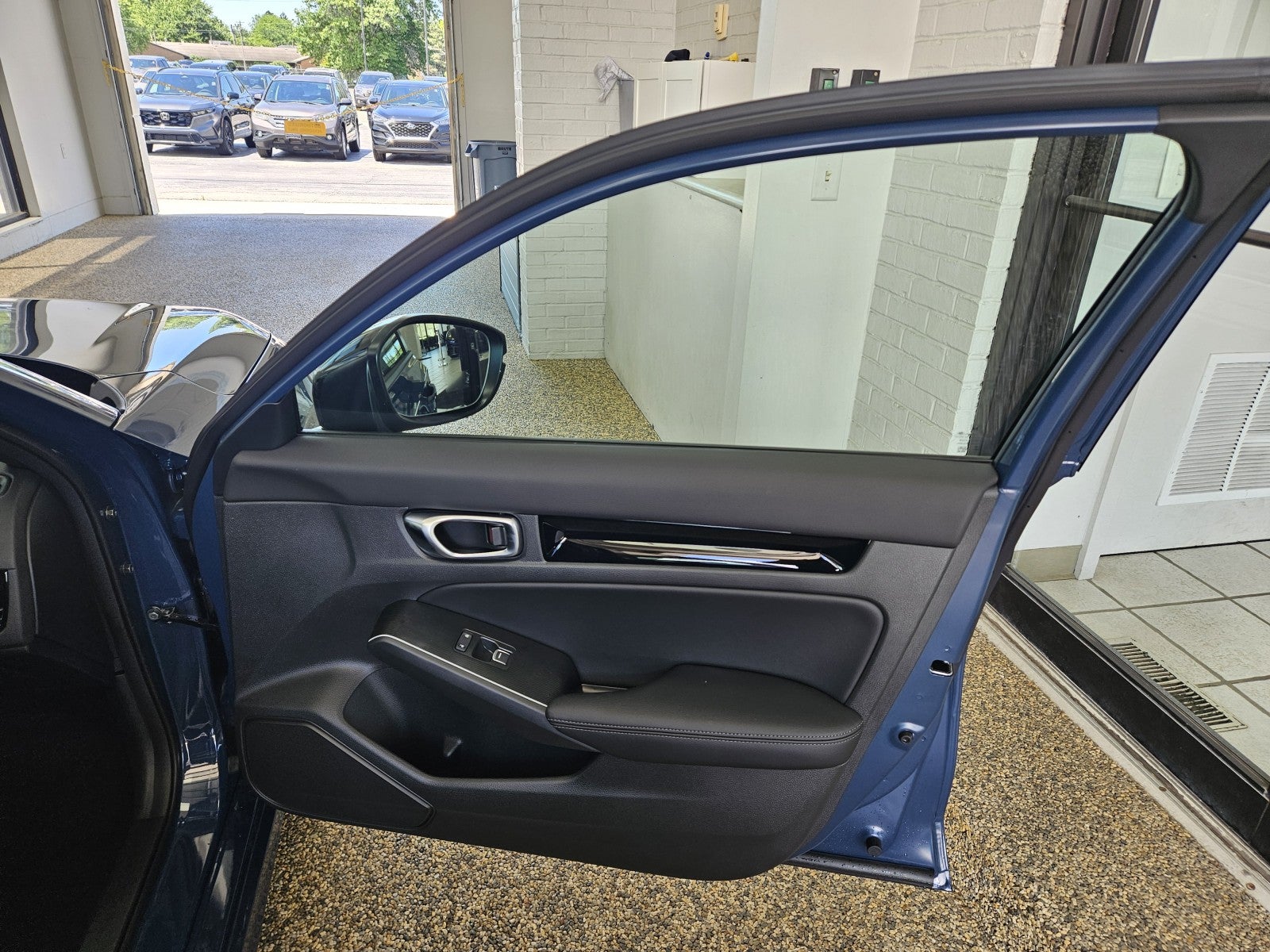 2026 Honda Civic Sedan 2WD Sport Touring Hybrid