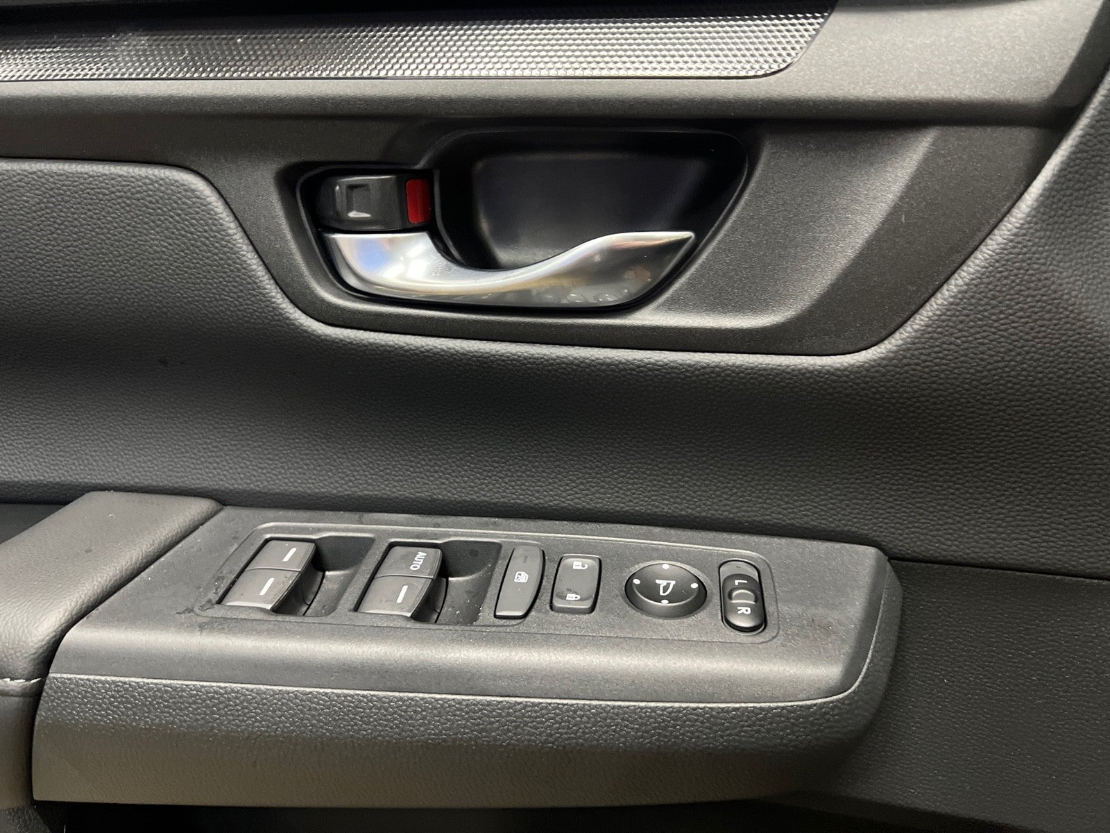 2026 Honda CR-V AWD LX