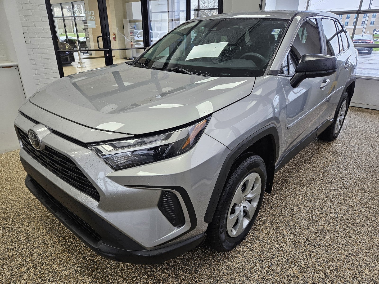 2023 Toyota RAV4 LE