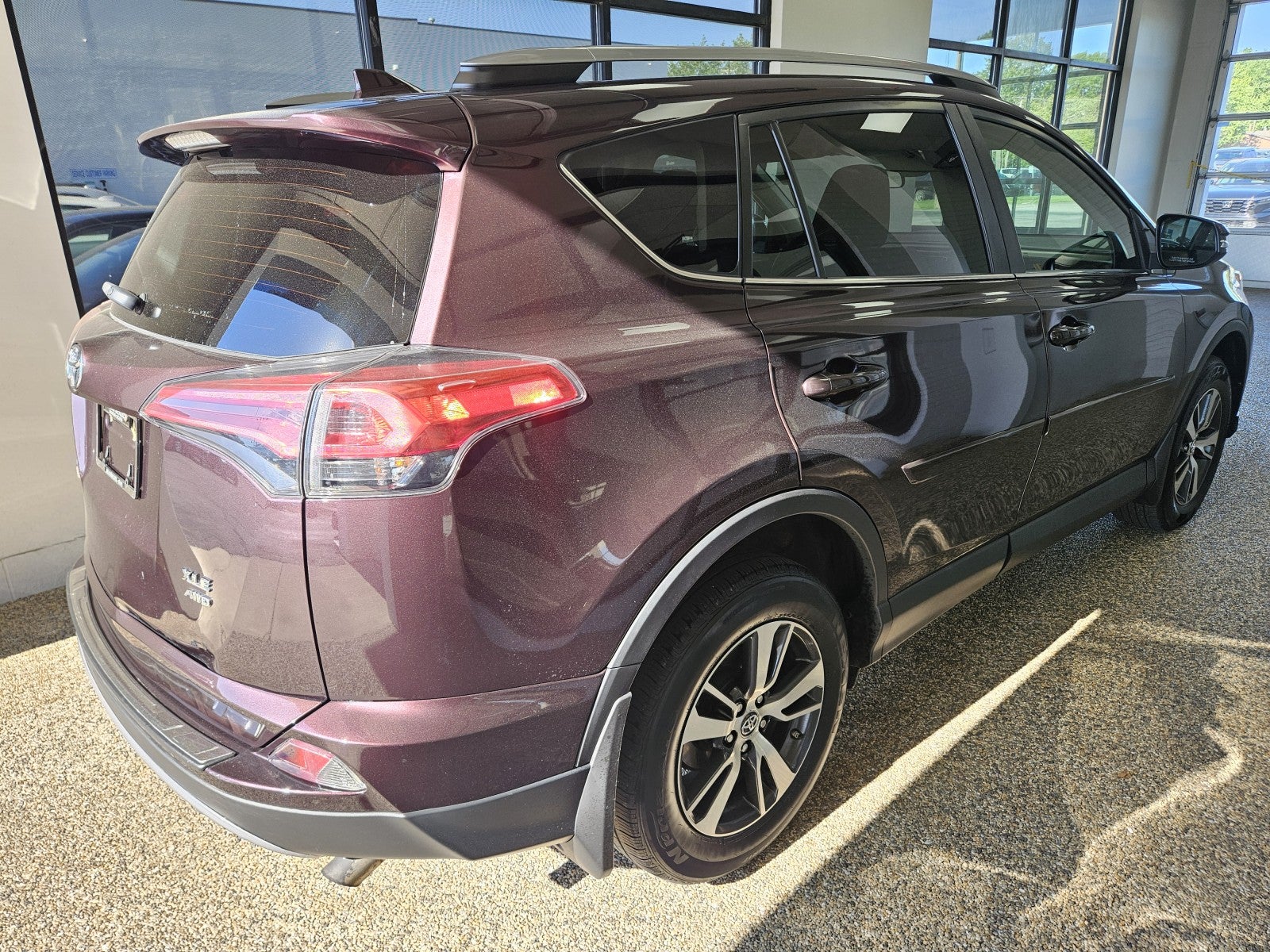 2018 Toyota RAV4 XLE