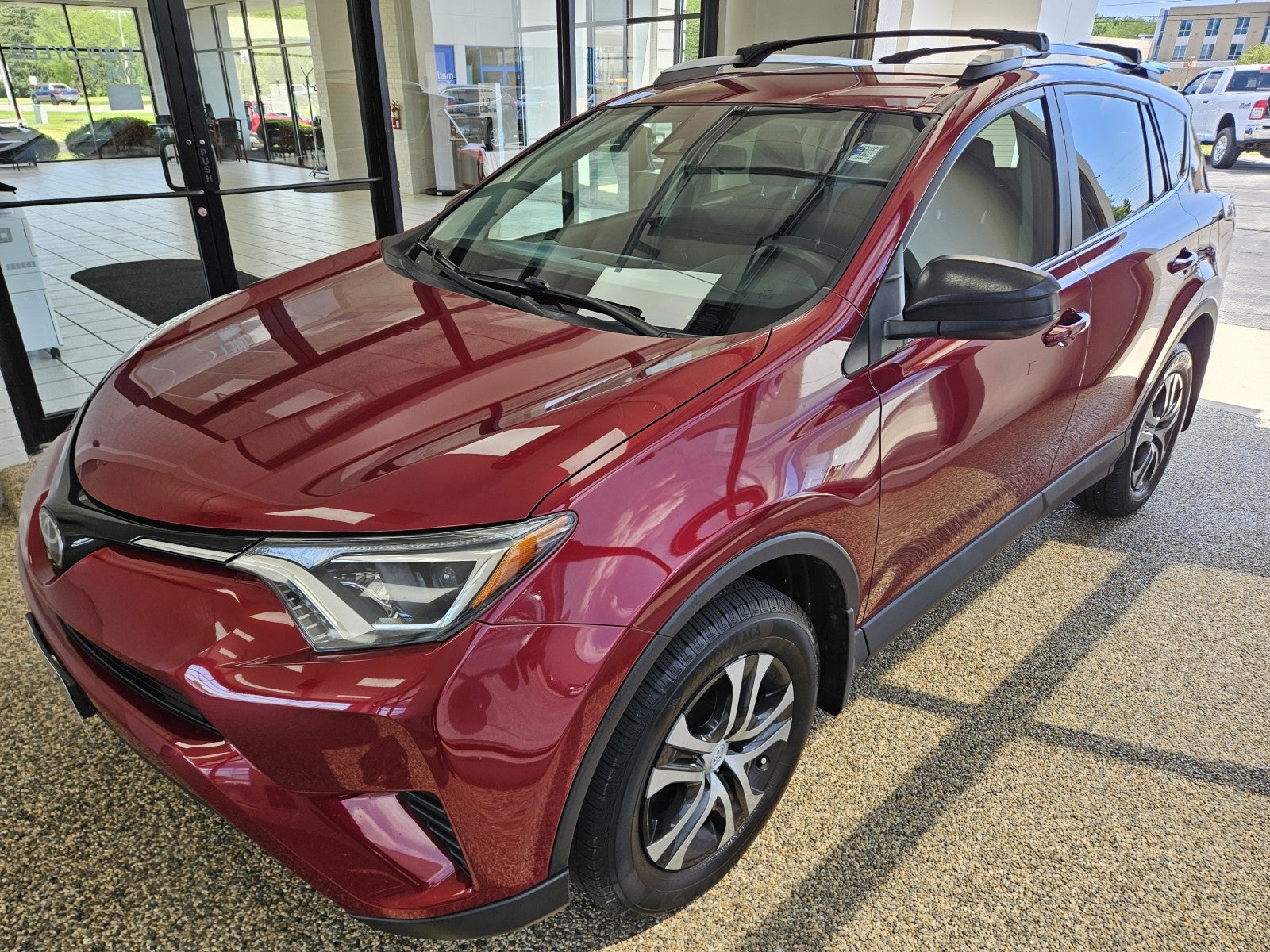 2018 Toyota RAV4 LE
