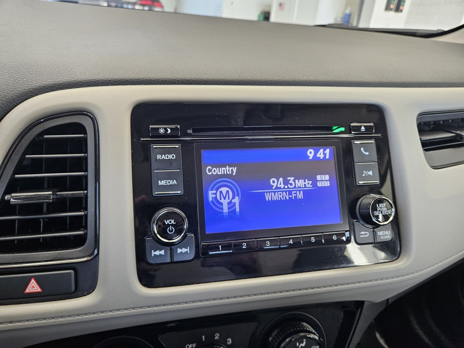2022 Honda HR-V LX