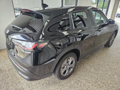 2027 Honda HR-V LX AWD