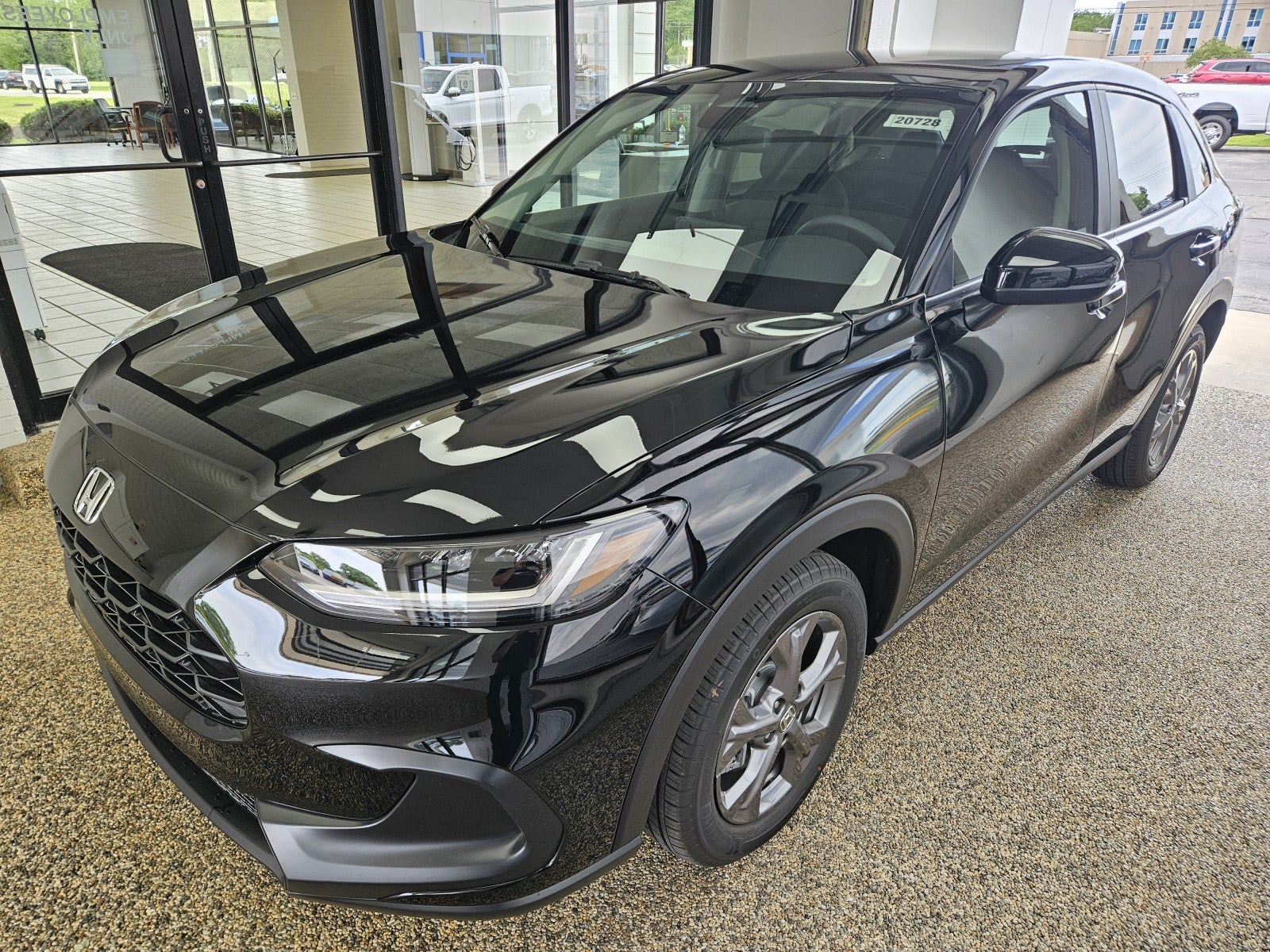2027 Honda HR-V LX AWD